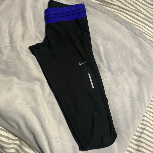 Nike Dri-Fit Running 1/2 length - Picture 1 of 5